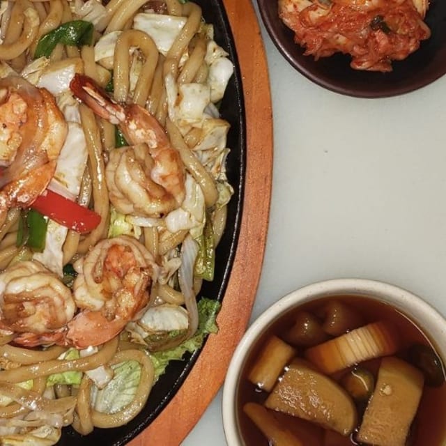 Shrimp Yaki Noodle.